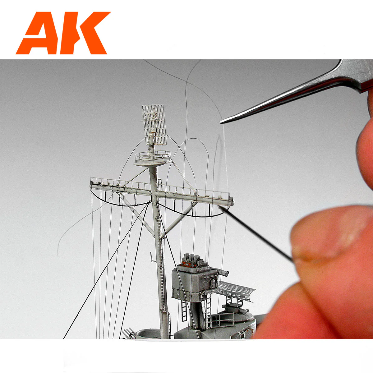 ELASTIC RIGGING BOBBIN MEGA-THIN (SUITABLE FOR 1:700 AND SMALLER SCALES) - Image 4