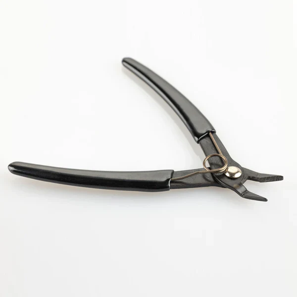 Side cutter for sprues and plastic - Image 2